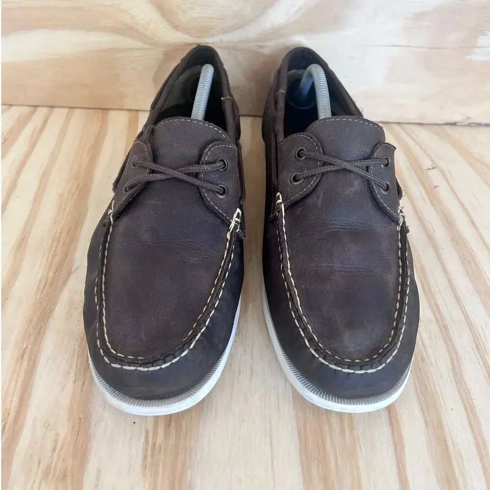 Hitchcock eyelet moccasin